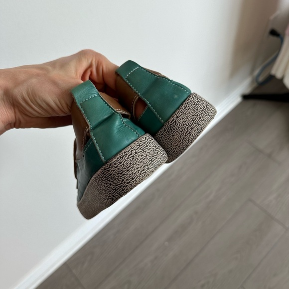 L'Artiste by Spring Step Porscha Sneaker - Picture 6 of 7